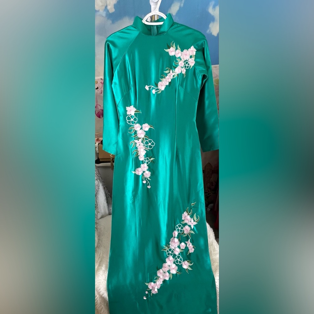 Ao dai lua Valentino, New Vietnamese women’s traditional long dress top m 2 xanh